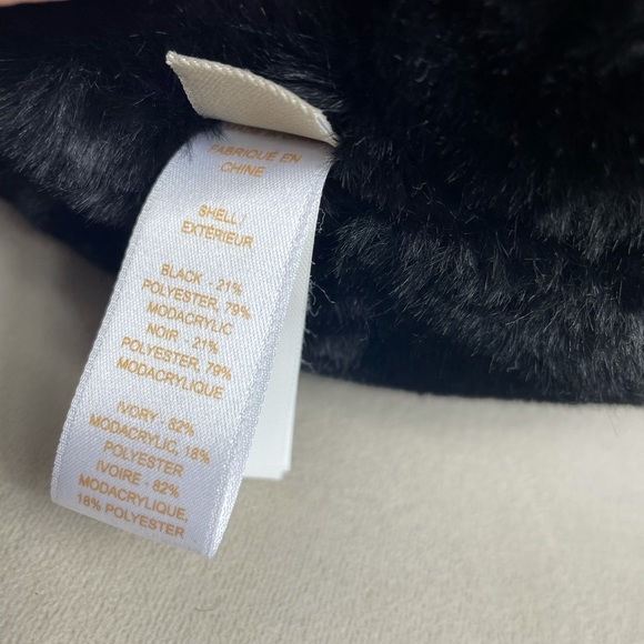 Pottery Barn Teen Jeweled Plush Penguin Speaker - Picture 10 of 16